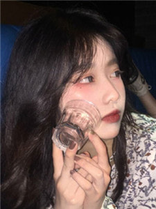 仳离后夫人混的风生水起