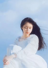 只对你任意左袒